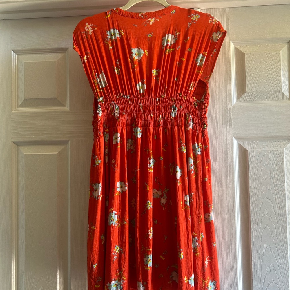 ❌❌SOLD❌❌Free People Greatest Day Smocked floral mini dress - Picture 3 of 9